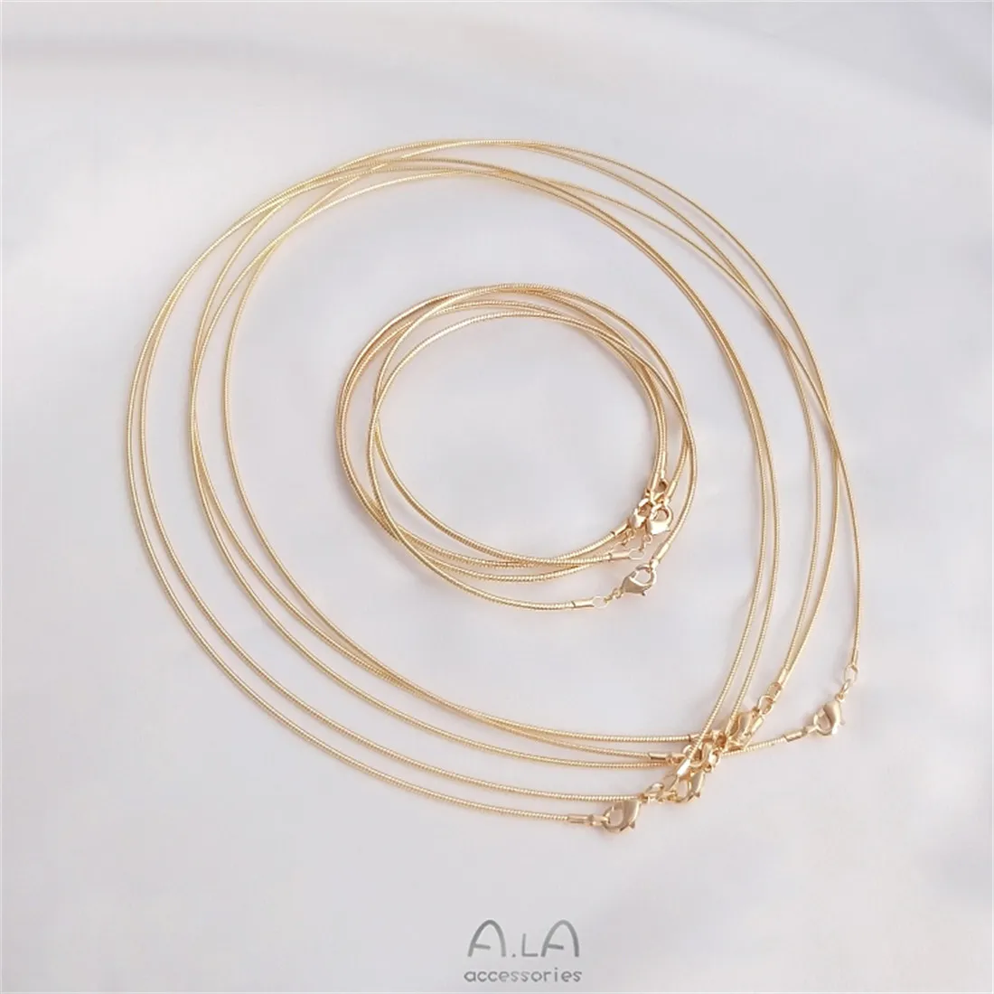 14K oro-colore memoria rimbalz - Memory Wire Bracelet recensione e prezzo